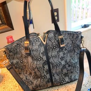 Pretty purse!